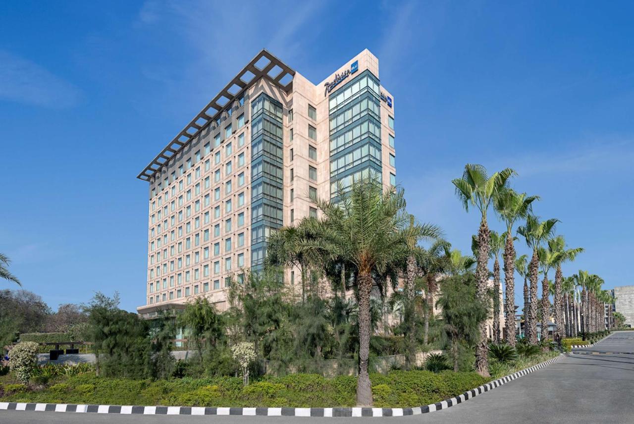 Radisson Blu Hotel Amritsar Esterno foto Hilton Nicosia