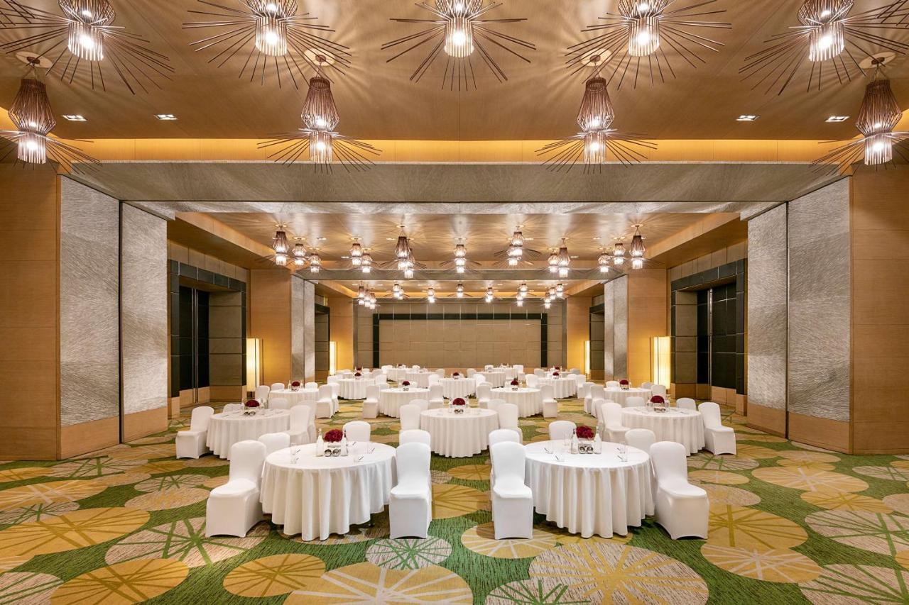 Radisson Blu Hotel Amritsar Esterno foto The Grand Ballroom
